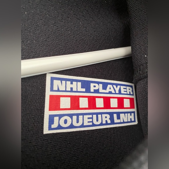 Pittsburgh Penguins Sidney Crosby Jersey - Picture 5 of 13